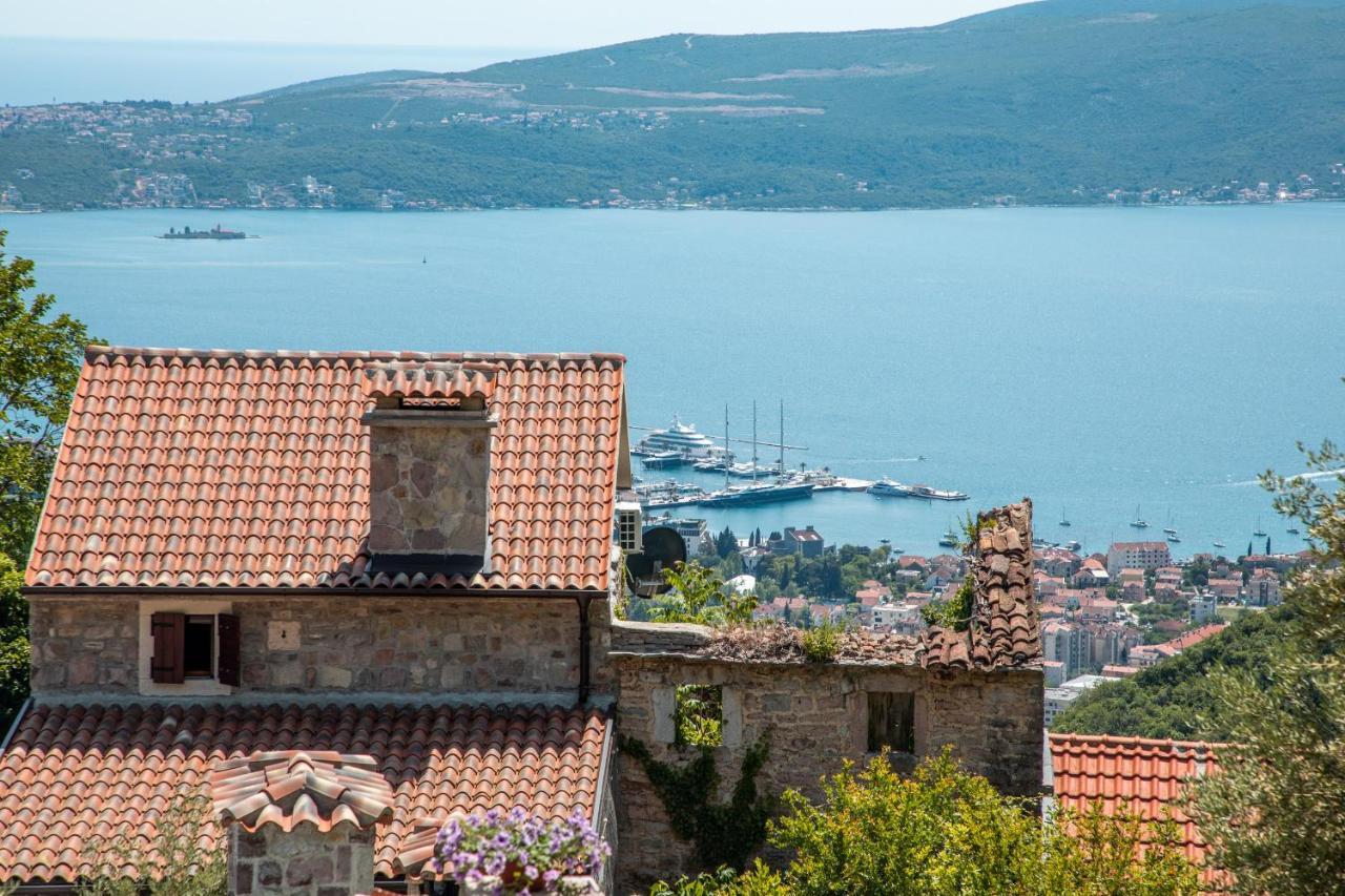 Old Stone House Villas Tivat Exterior photo