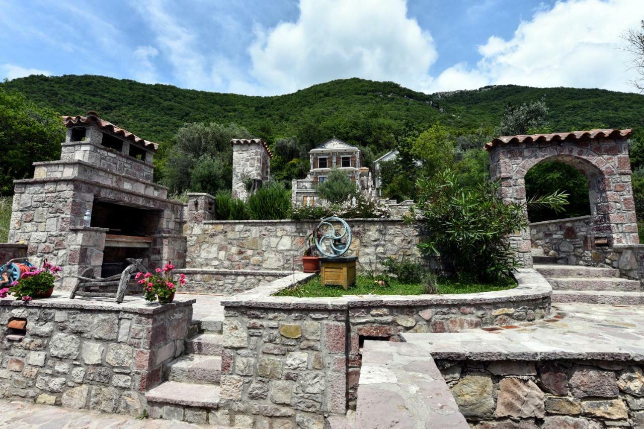 Old Stone House Villas Tivat Exterior photo